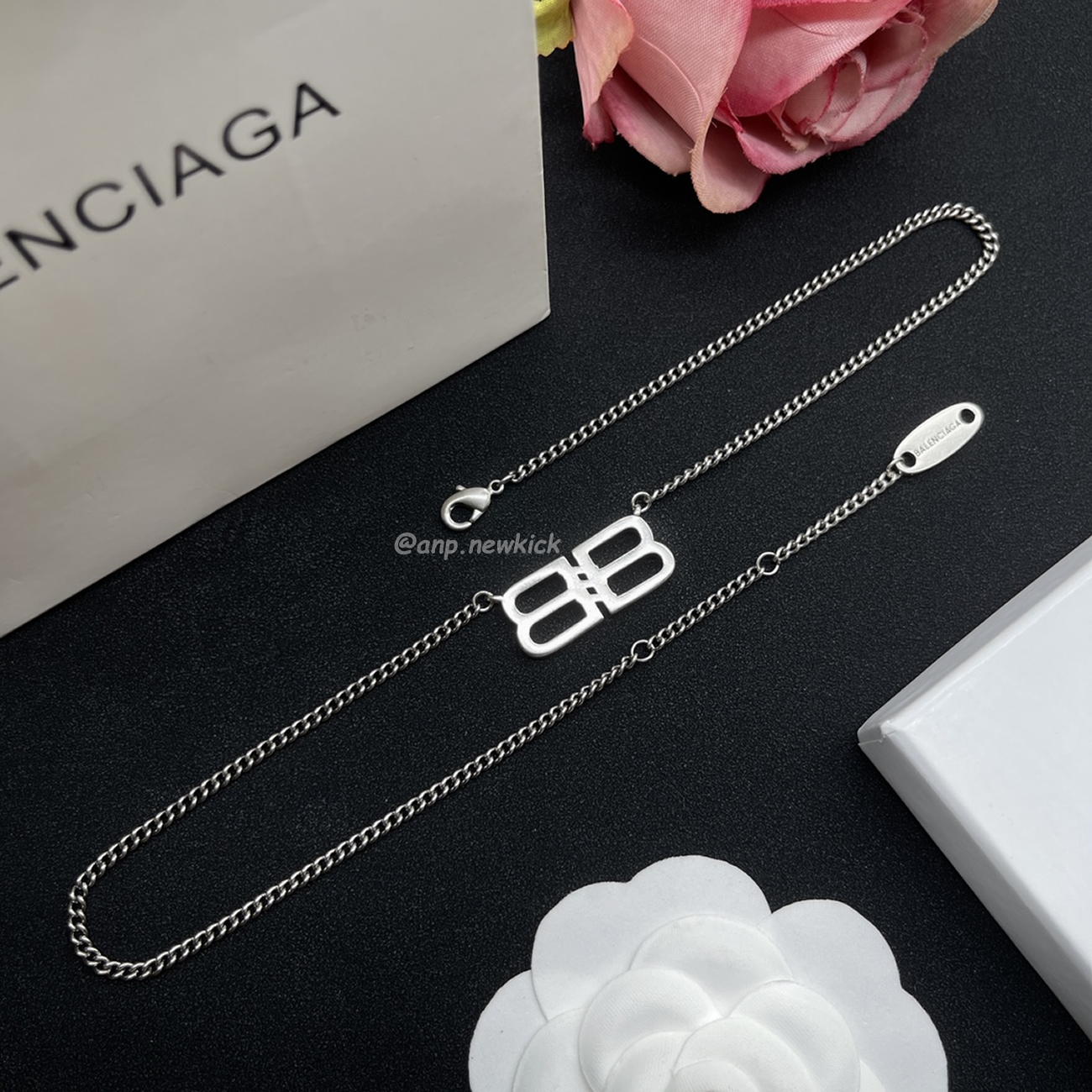 Balenciaga Bb Necklace (4) - www.newkick.vip